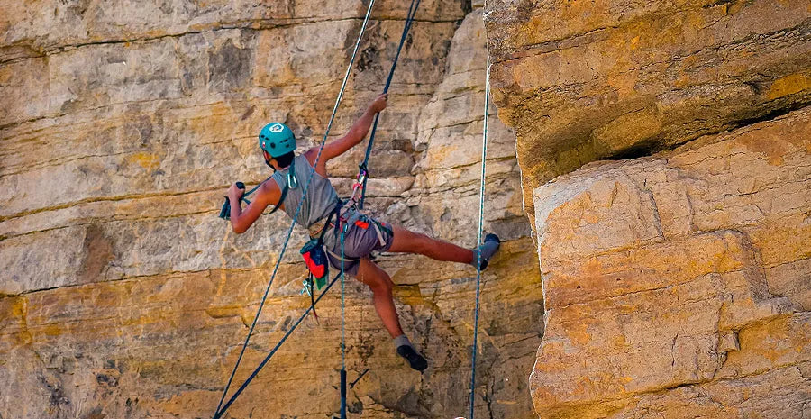 CAMPAÑA DE APOYO A EQUIPADORES · 1º DESTINO: CLUB ANDINO JÁCHAL