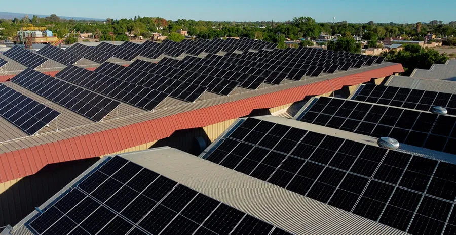 Vamos impulsados por la energía solar para un mundo mejor