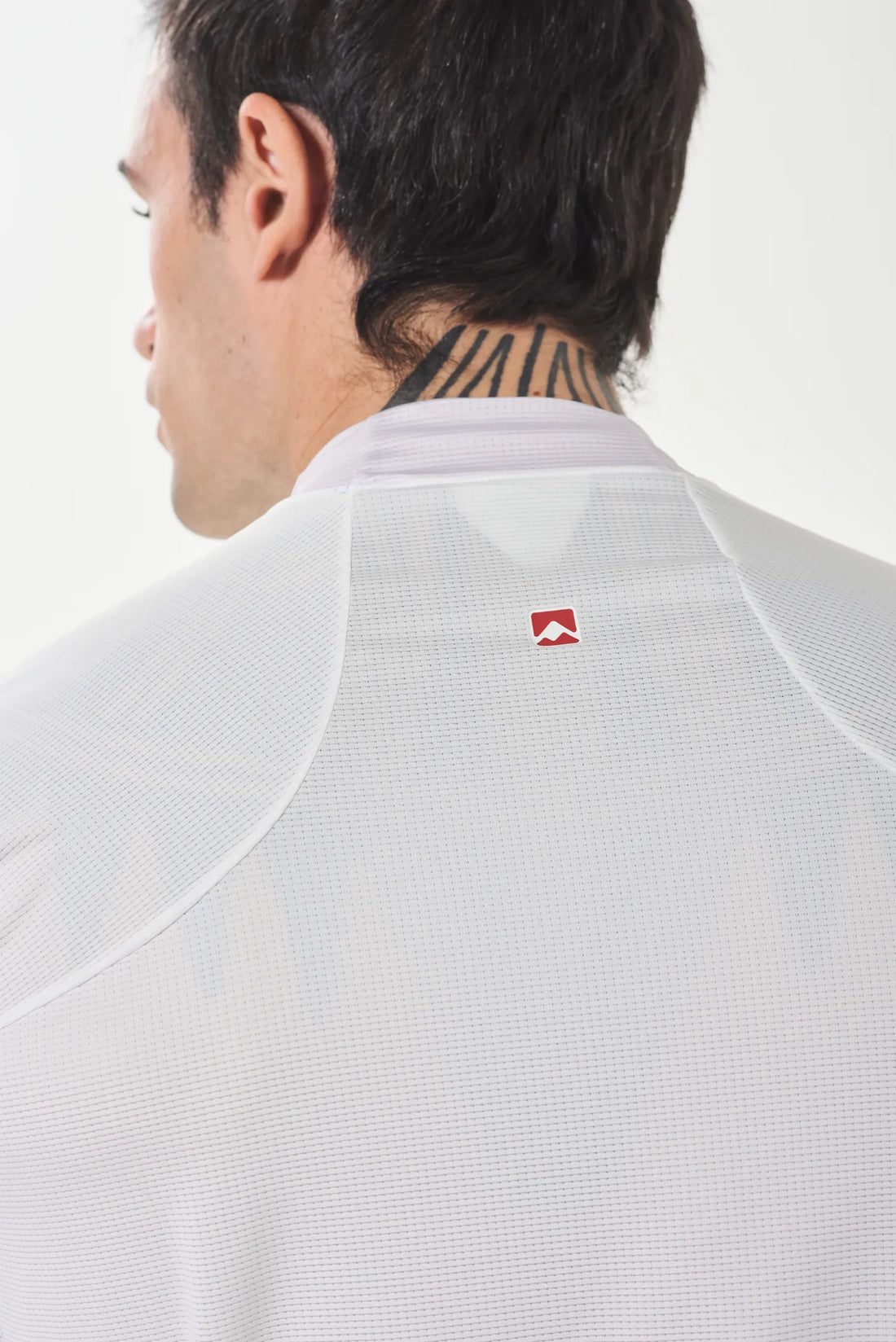 Tejido respirable con costuras planas