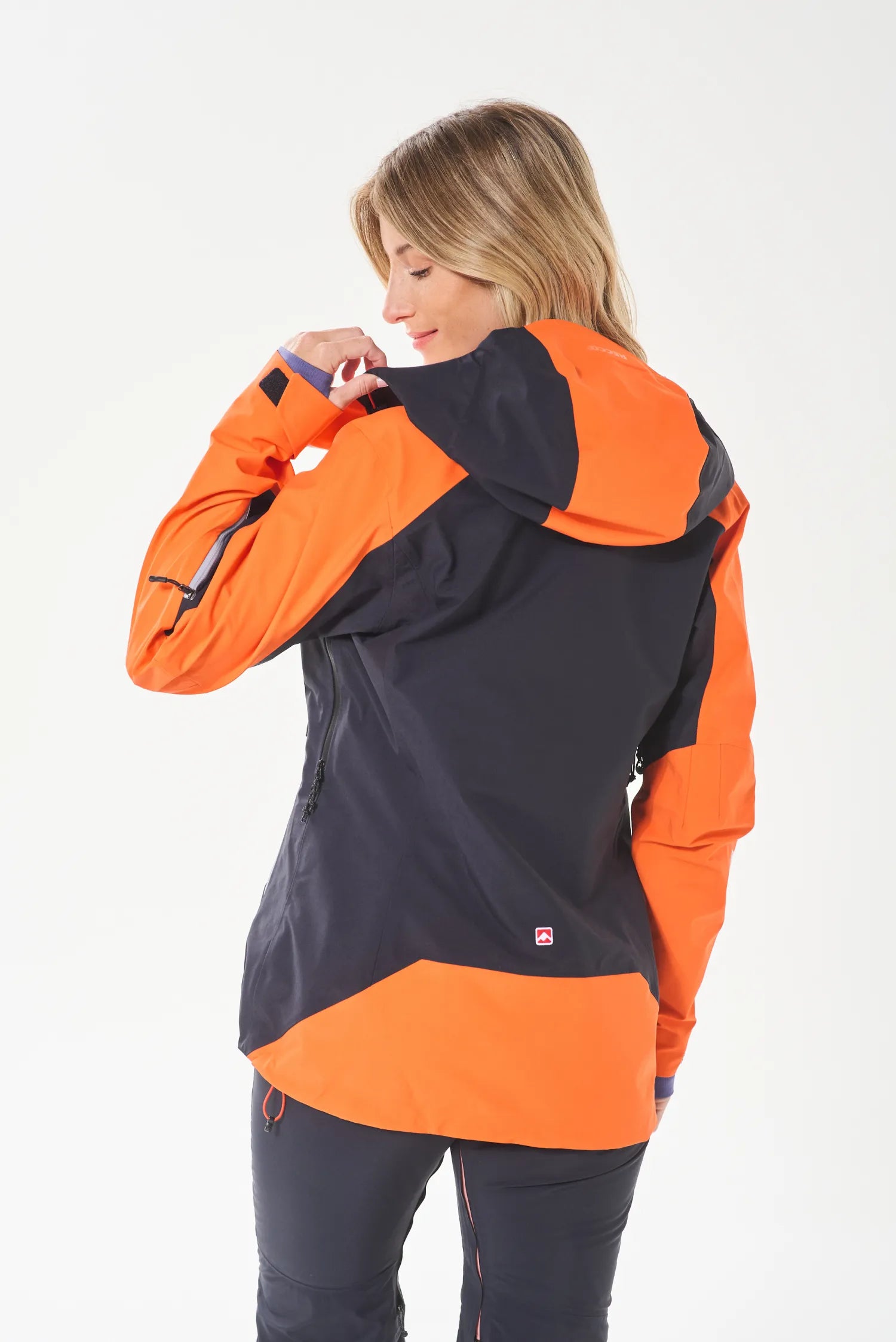 #color_negro-naranja